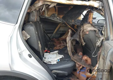 2014 Toyota Rav4 Limited from USA, damaged, VIN 2T3DFREV3EW132035